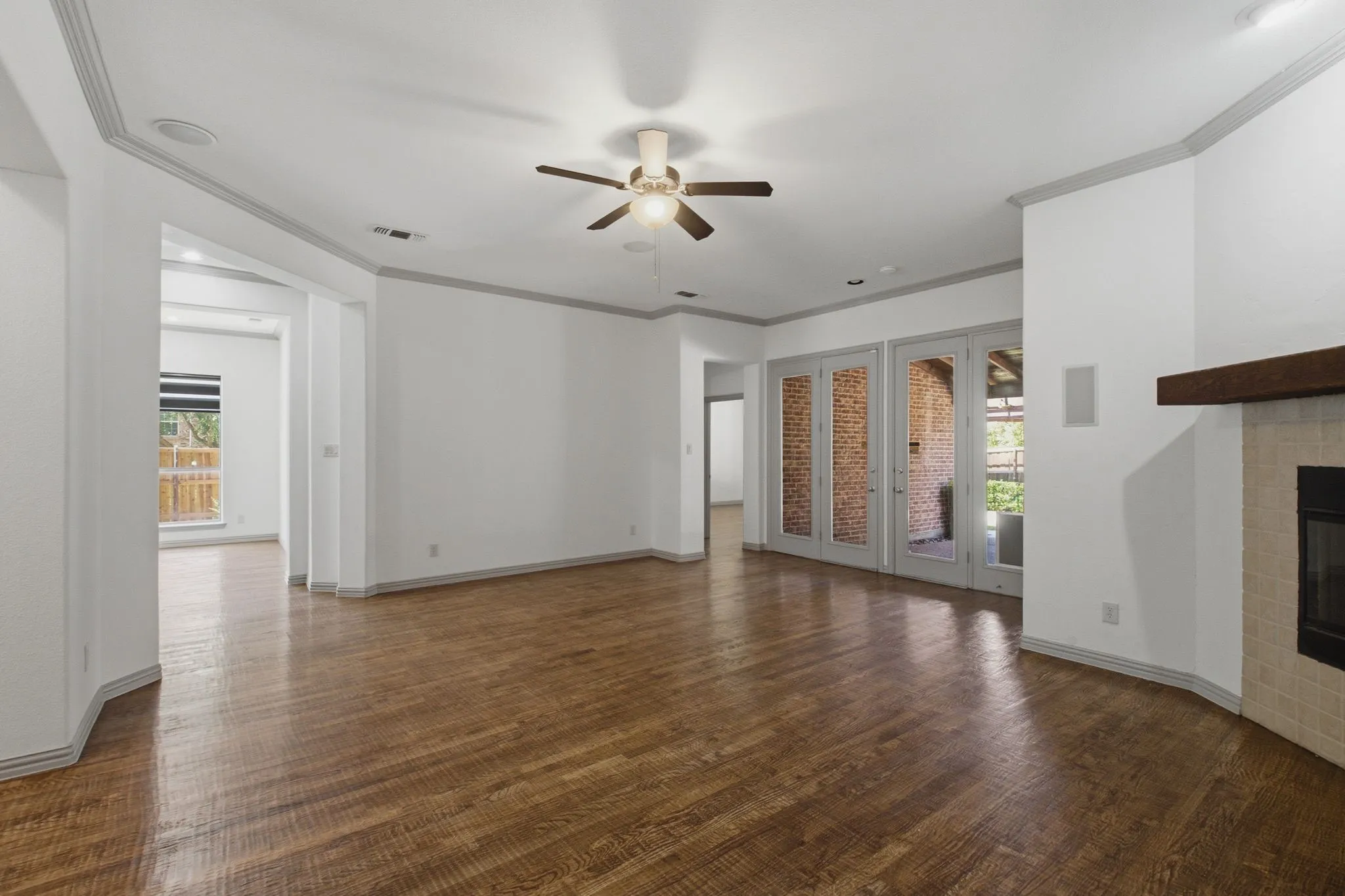Single Family Residence For Rent in Collin County , 11907 Bamberg Lane, Frisco, Texas 75035, 5 Bedroom, 4 Bathroom, 3 Garage spaces, 4,105 Sqft, built in 2007, mls#21336171, Real Estate Agent in Frisco, Homes For Rent in Collin county, Homes For Rent in Frisco, Realtor in Frisco Texas, Real Estate Brokerage Independent Realty Texas, Luminita Cordes Realtor