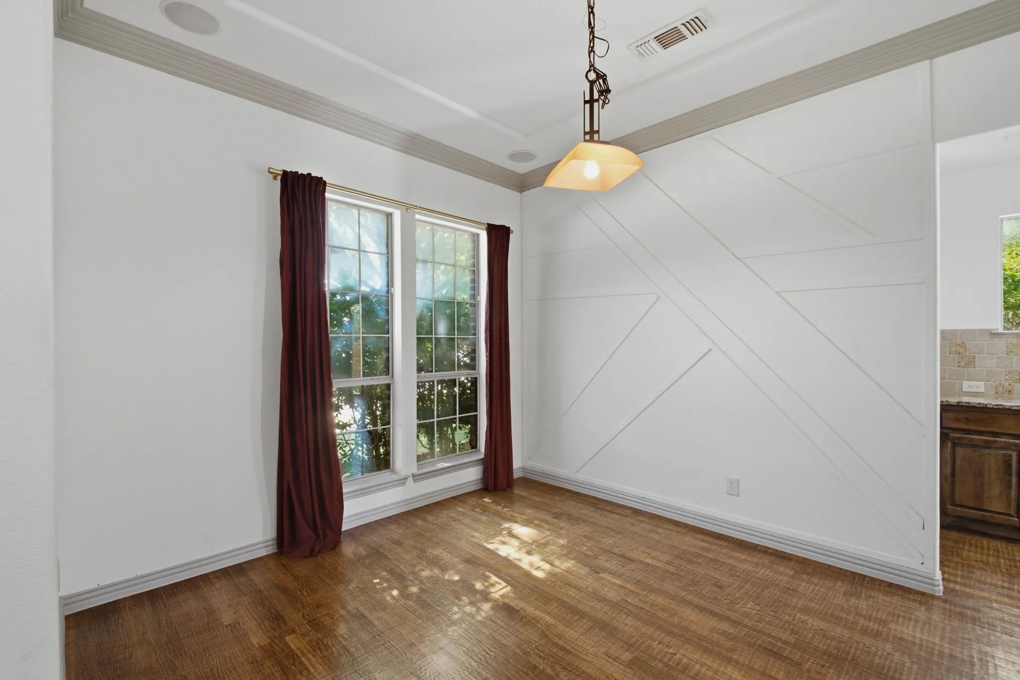 Single Family Residence For Rent in Collin County , 11907 Bamberg Lane, Frisco, Texas 75035, 5 Bedroom, 4 Bathroom, 3 Garage spaces, 4,105 Sqft, built in 2007, mls#21336171, Real Estate Agent in Frisco, Homes For Rent in Collin county, Homes For Rent in Frisco, Realtor in Frisco Texas, Real Estate Brokerage Independent Realty Texas, Luminita Cordes Realtor