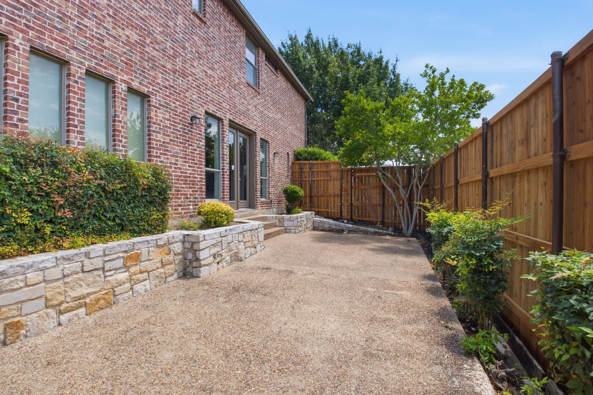 Single Family Residence For Rent in Collin County , 11907 Bamberg Lane, Frisco, Texas 75035, 5 Bedroom, 4 Bathroom, 3 Garage spaces, 4,105 Sqft, built in 2007, mls#21336171, Real Estate Agent in Frisco, Homes For Rent in Collin county, Homes For Rent in Frisco, Realtor in Frisco Texas, Real Estate Brokerage Independent Realty Texas, Luminita Cordes Realtor