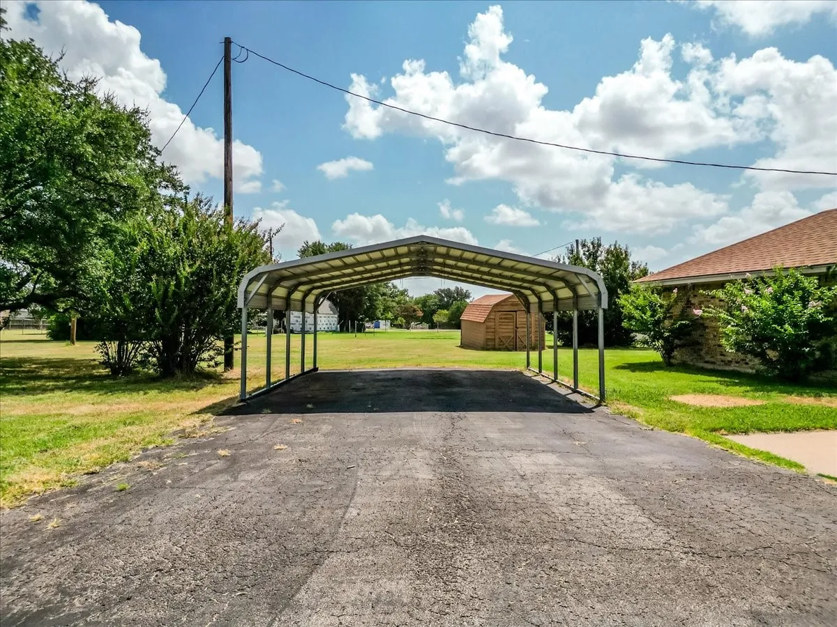 Carport