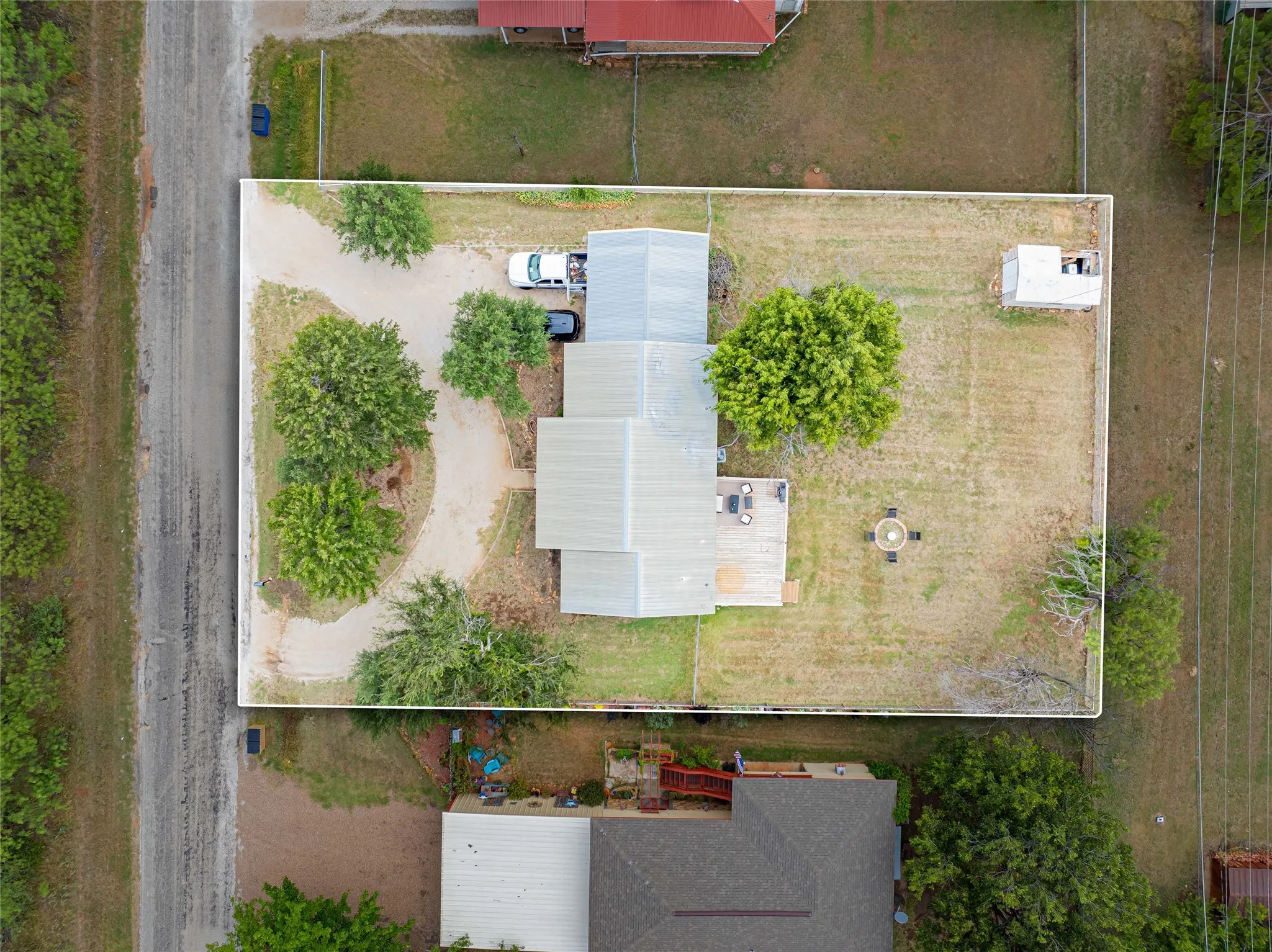 Single Family Residence For Sale in Stephens County , 87 Water District Road 214, Breckenridge, Texas 76424, 3 Bedroom, 2 Bathroom, Garage spaces, 1,200 Sqft, built in 1986, mls#21331381, Real Estate Agent in Breckenridge, Homes For Sale in Stephens county, Homes For Sale in Breckenridge, Realtor in Breckenridge Texas, Real Estate Brokerage Independent Realty Texas, Luminita Cordes Realtor