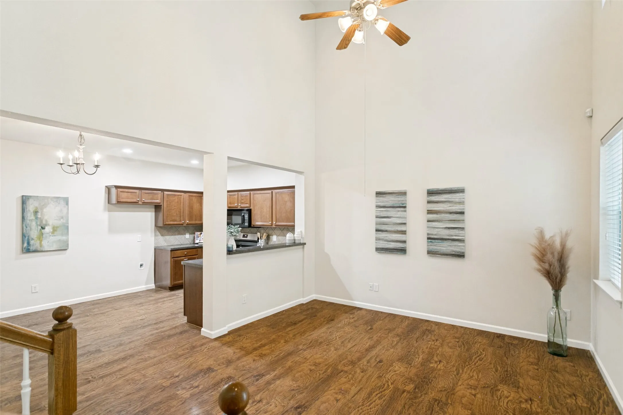 Townhouse For Sale in Collin County , 3033 Stone Forest Circle, Mc Kinney, Texas 75070, 2 Bedroom, 2 Bathroom, 2 Garage spaces, 1,234 Sqft, built in 2005, mls#21330709, Real Estate Agent in Mc Kinney, Homes For Sale in Collin county, Homes For Sale in Mc Kinney, Realtor in Mc Kinney Texas, Real Estate Brokerage Independent Realty Texas, Luminita Cordes Realtor