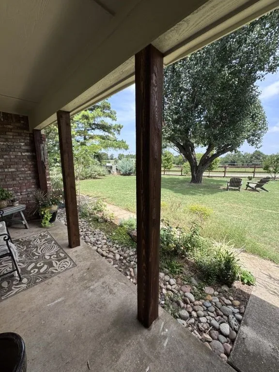 Single Family Residence For Sale in Denton County , 630 Dove Trail, Lewisville, Texas 75077, 4 Bedroom, 3 Bathroom, 2 Garage spaces, 2,041 Sqft, built in 1987, mls#21336041, Real Estate Agent in Lewisville, Homes For Sale in Denton county, Homes For Sale in Lewisville, Realtor in Lewisville Texas, Real Estate Brokerage Independent Realty Texas, Luminita Cordes Realtor