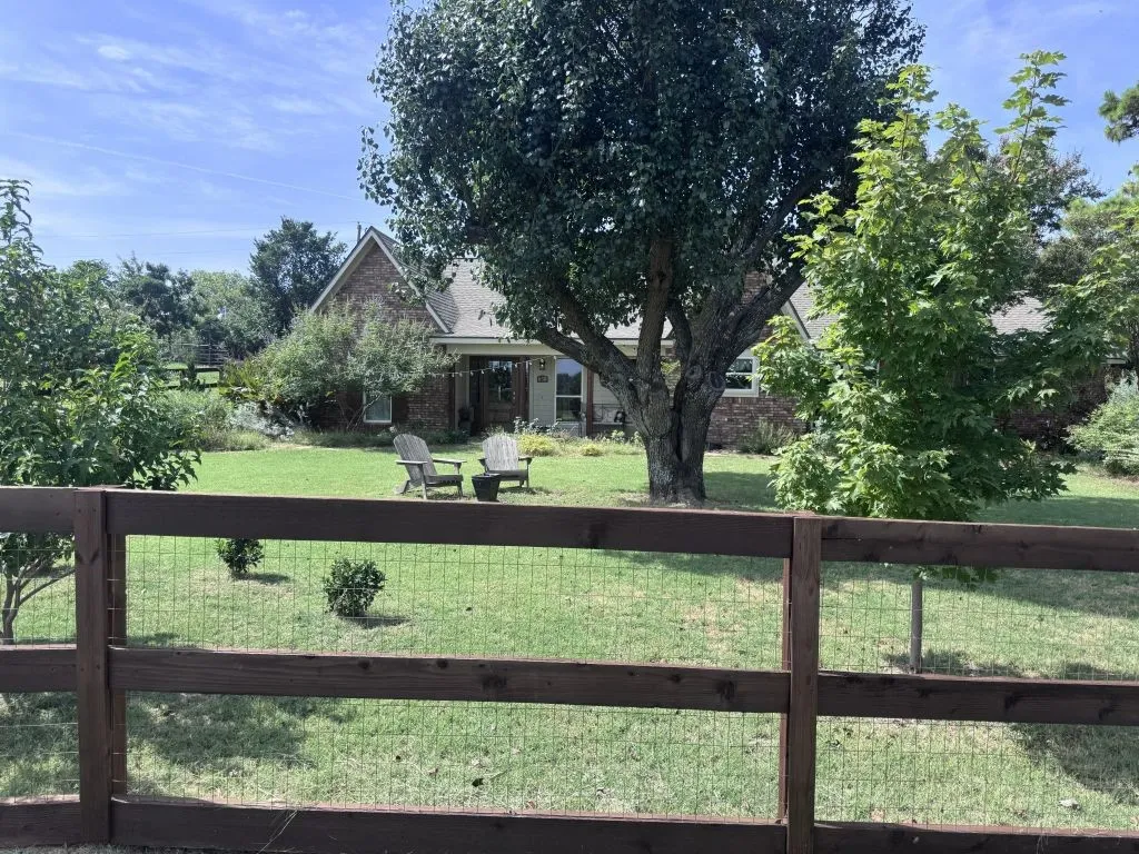 Single Family Residence For Sale