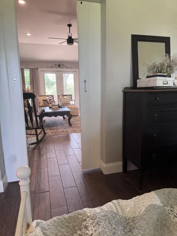 Single Family Residence For Sale in Denton County , 630 Dove Trail, Lewisville, Texas 75077, 4 Bedroom, 3 Bathroom, 2 Garage spaces, 2,041 Sqft, built in 1987, mls#21336041, Real Estate Agent in Lewisville, Homes For Sale in Denton county, Homes For Sale in Lewisville, Realtor in Lewisville Texas, Real Estate Brokerage Independent Realty Texas, Luminita Cordes Realtor