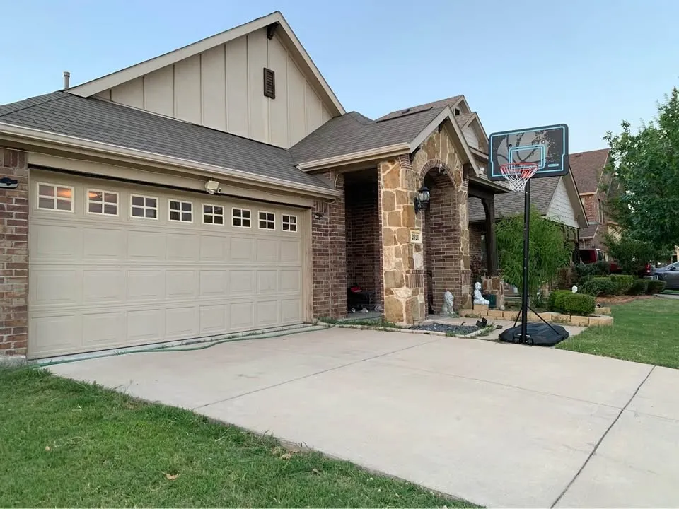 Single Family Residence For Rent in Dallas County , 2321 PETUNIA LN, Rowlett, Texas 75089, 3 Bedroom, 2 Bathroom, 2 Garage spaces, 2,081 Sqft, built in 2016, mls#21336196, Real Estate Agent in Rowlett, Homes For Rent in Dallas county, Homes For Rent in Rowlett, Realtor in Rowlett Texas, Real Estate Brokerage Independent Realty Texas, Luminita Cordes Realtor