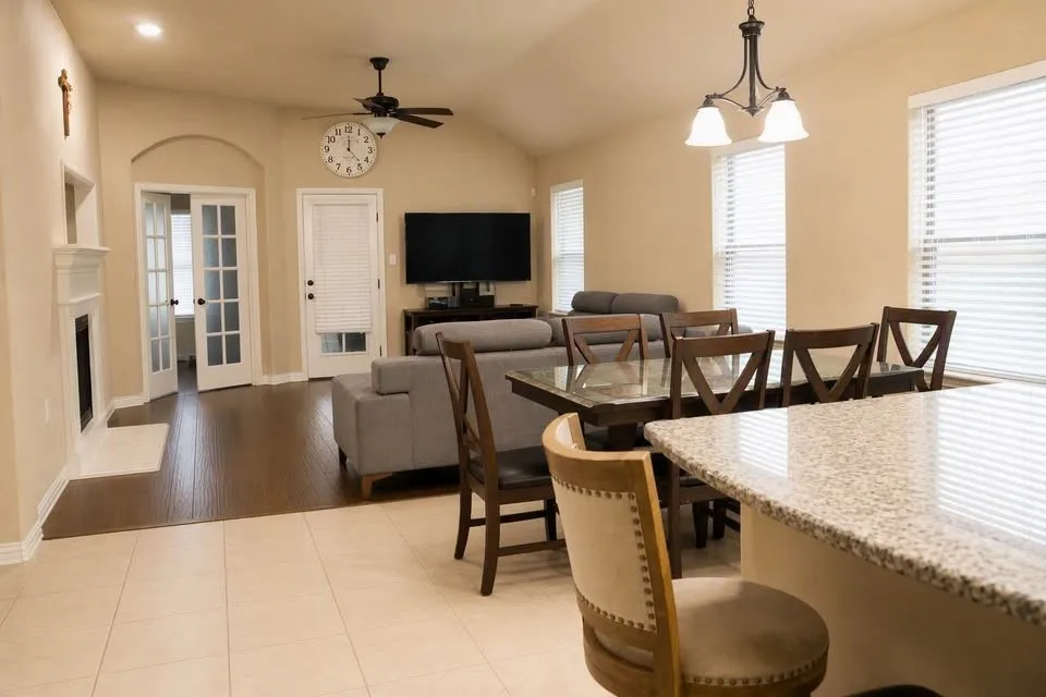 Single Family Residence For Rent in Dallas County , 2321 PETUNIA LN, Rowlett, Texas 75089, 3 Bedroom, 2 Bathroom, 2 Garage spaces, 2,081 Sqft, built in 2016, mls#21336196, Real Estate Agent in Rowlett, Homes For Rent in Dallas county, Homes For Rent in Rowlett, Realtor in Rowlett Texas, Real Estate Brokerage Independent Realty Texas, Luminita Cordes Realtor