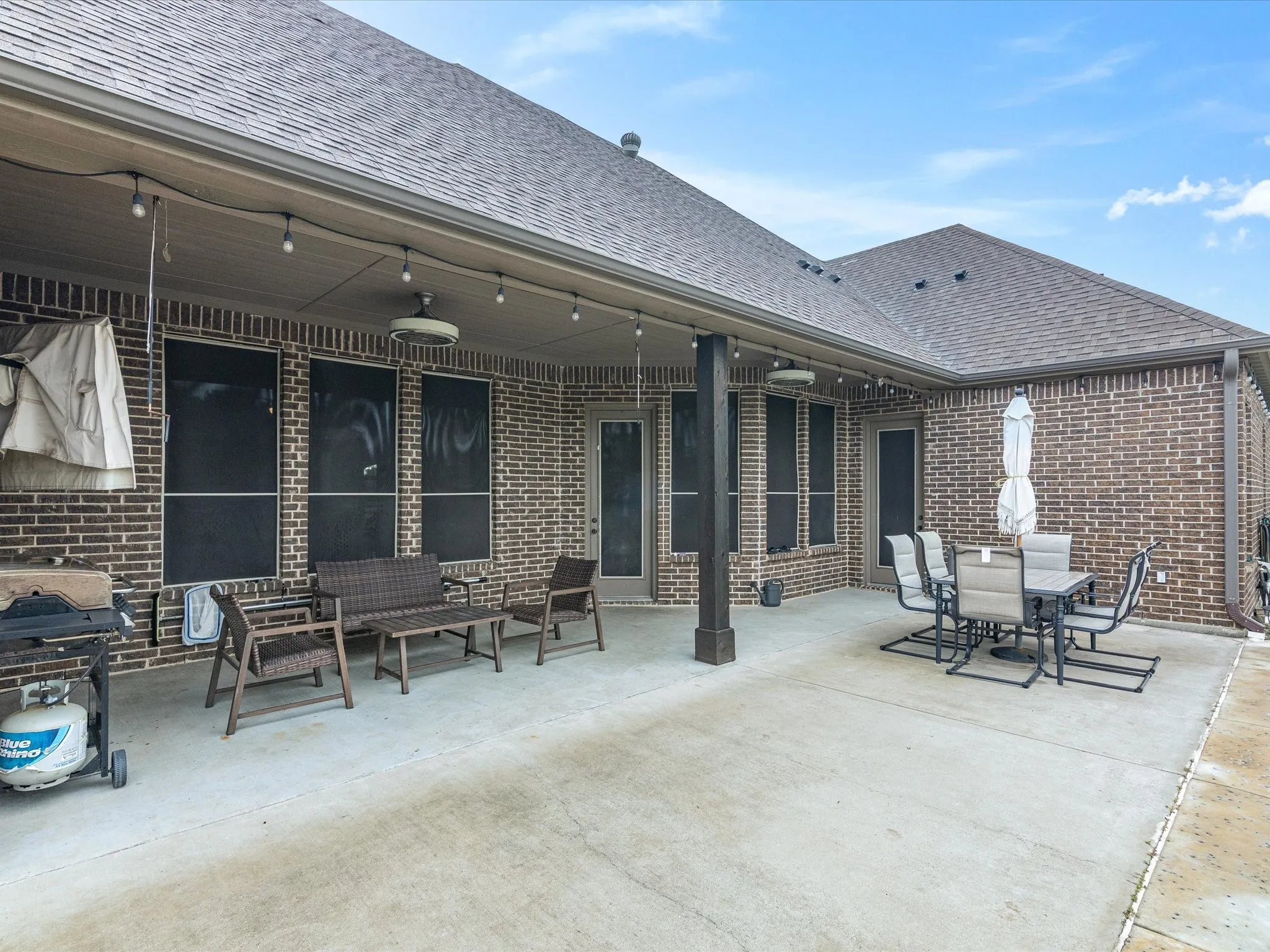 Single Family Residence For Sale in Denton County , 25459 Dove Hollow Drive, Justin, Texas 76247, 4 Bedroom, 4 Bathroom, 3 Garage spaces, 3,584 Sqft, built in 2014, mls#21333733, Real Estate Agent in Justin, Homes For Sale in Denton county, Homes For Sale in Justin, Realtor in Justin Texas, Real Estate Brokerage Independent Realty Texas, Luminita Cordes Realtor