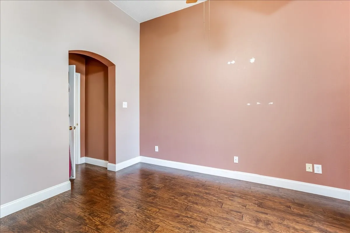Single Family Residence For Sale in Dallas County , 1102 Waterside Court, Mesquite, Texas 75181, 4 Bedroom, 4 Bathroom, 3 Garage spaces, 3,654 Sqft, built in 2000, mls#21336204, Real Estate Agent in Mesquite, Homes For Sale in Dallas county, Homes For Sale in Mesquite, Realtor in Mesquite Texas, Real Estate Brokerage Independent Realty Texas, Luminita Cordes Realtor