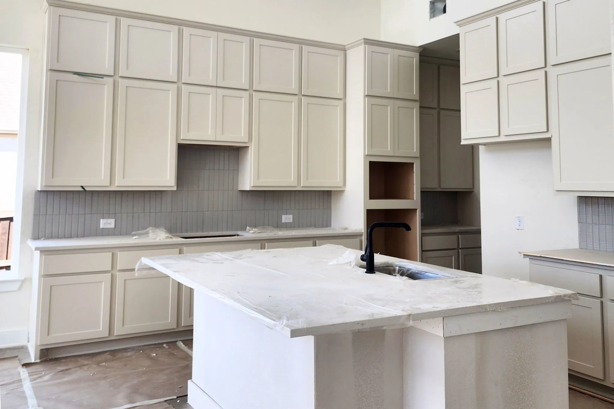 Single Family Residence For Sale in Parker County , 1820 Crested Ridge Road, Fort Worth, Texas 76008, 4 Bedroom, 4 Bathroom, 2 Garage spaces, 3,482 Sqft, built in 2026, mls#21336206, Real Estate Agent in Fort Worth, Homes For Sale in Parker county, Homes For Sale in Fort Worth, Realtor in Fort Worth Texas, Real Estate Brokerage Independent Realty Texas, Luminita Cordes Realtor