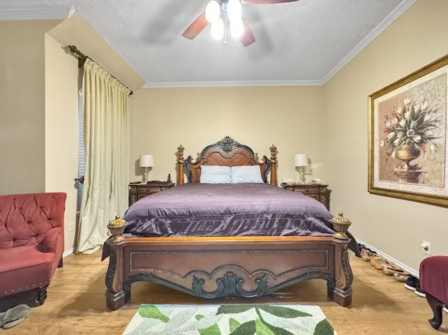 Single Family Residence For Sale in Dallas County , 220 Boulder Creek Drive, De Soto, Texas 75115, 3 Bedroom, 2 Bathroom, 2 Garage spaces, 2,285 Sqft, built in 1991, mls#21325898, Real Estate Agent in De Soto, Homes For Sale in Dallas county, Homes For Sale in De Soto, Realtor in De Soto Texas, Real Estate Brokerage Independent Realty Texas, Luminita Cordes Realtor