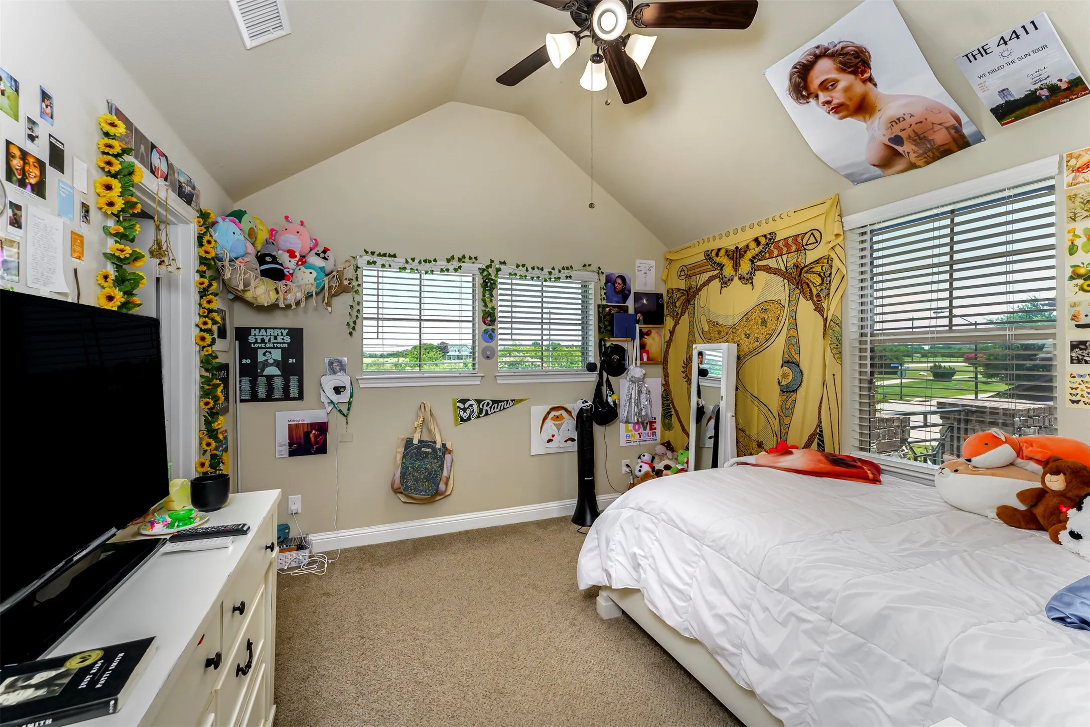 Single Family Residence For Sale in Ellis County , 606 Lonesome Dove Drive, Midlothian, Texas 76065, 4 Bedroom, 3 Bathroom, 2 Garage spaces, 2,873 Sqft, built in 2018, mls#21336143, Real Estate Agent in Midlothian, Homes For Sale in Ellis county, Homes For Sale in Midlothian, Realtor in Midlothian Texas, Real Estate Brokerage Independent Realty Texas, Luminita Cordes Realtor
