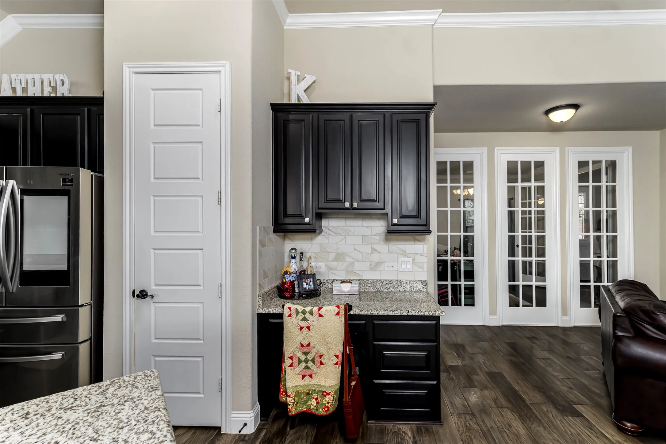 Single Family Residence For Sale in Ellis County , 606 Lonesome Dove Drive, Midlothian, Texas 76065, 4 Bedroom, 3 Bathroom, 2 Garage spaces, 2,873 Sqft, built in 2018, mls#21336143, Real Estate Agent in Midlothian, Homes For Sale in Ellis county, Homes For Sale in Midlothian, Realtor in Midlothian Texas, Real Estate Brokerage Independent Realty Texas, Luminita Cordes Realtor