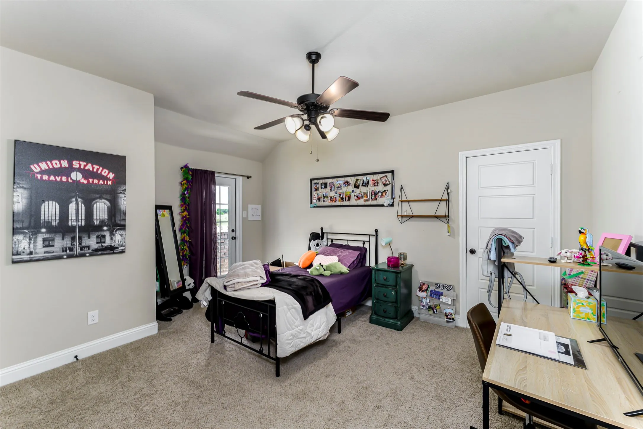 Single Family Residence For Sale in Ellis County , 606 Lonesome Dove Drive, Midlothian, Texas 76065, 4 Bedroom, 3 Bathroom, 2 Garage spaces, 2,873 Sqft, built in 2018, mls#21336143, Real Estate Agent in Midlothian, Homes For Sale in Ellis county, Homes For Sale in Midlothian, Realtor in Midlothian Texas, Real Estate Brokerage Independent Realty Texas, Luminita Cordes Realtor