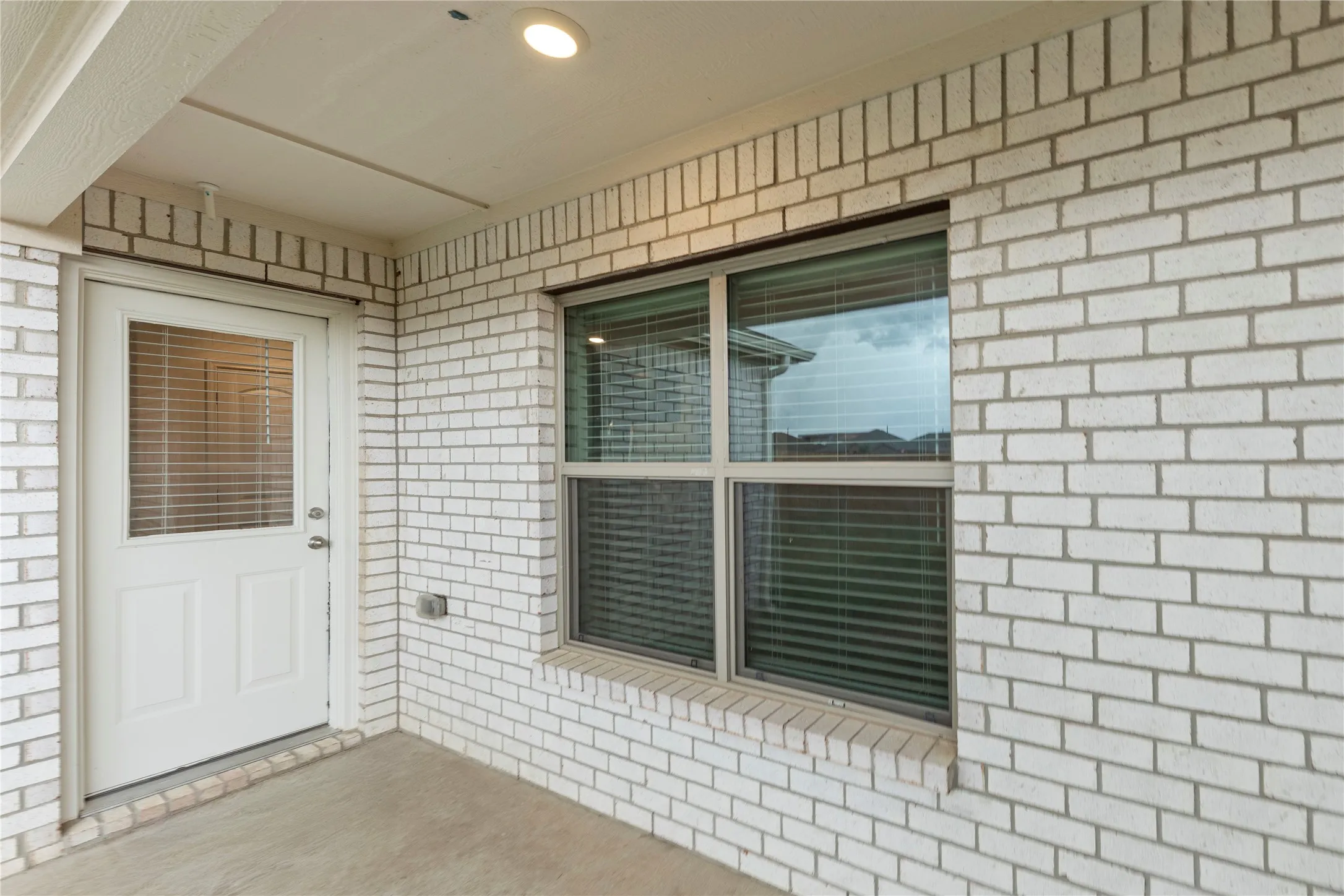 Single Family Residence For Rent in Kaufman County , 3048 Chico Drive, Forney, Texas 75126, 3 Bedrooms, 2 Bathrooms, 2 Garage spaces, 1,681 Sqft, built in 2022, Price $2,100, mls#21336223, Real Estate Agent in Forney, Homes For Rent in Kaufman county, Homes For Rent in Forney, Realtor in Forney Texas, Real Estate Brokerage Independent Realty Texas, Luminita Cordes Realtor