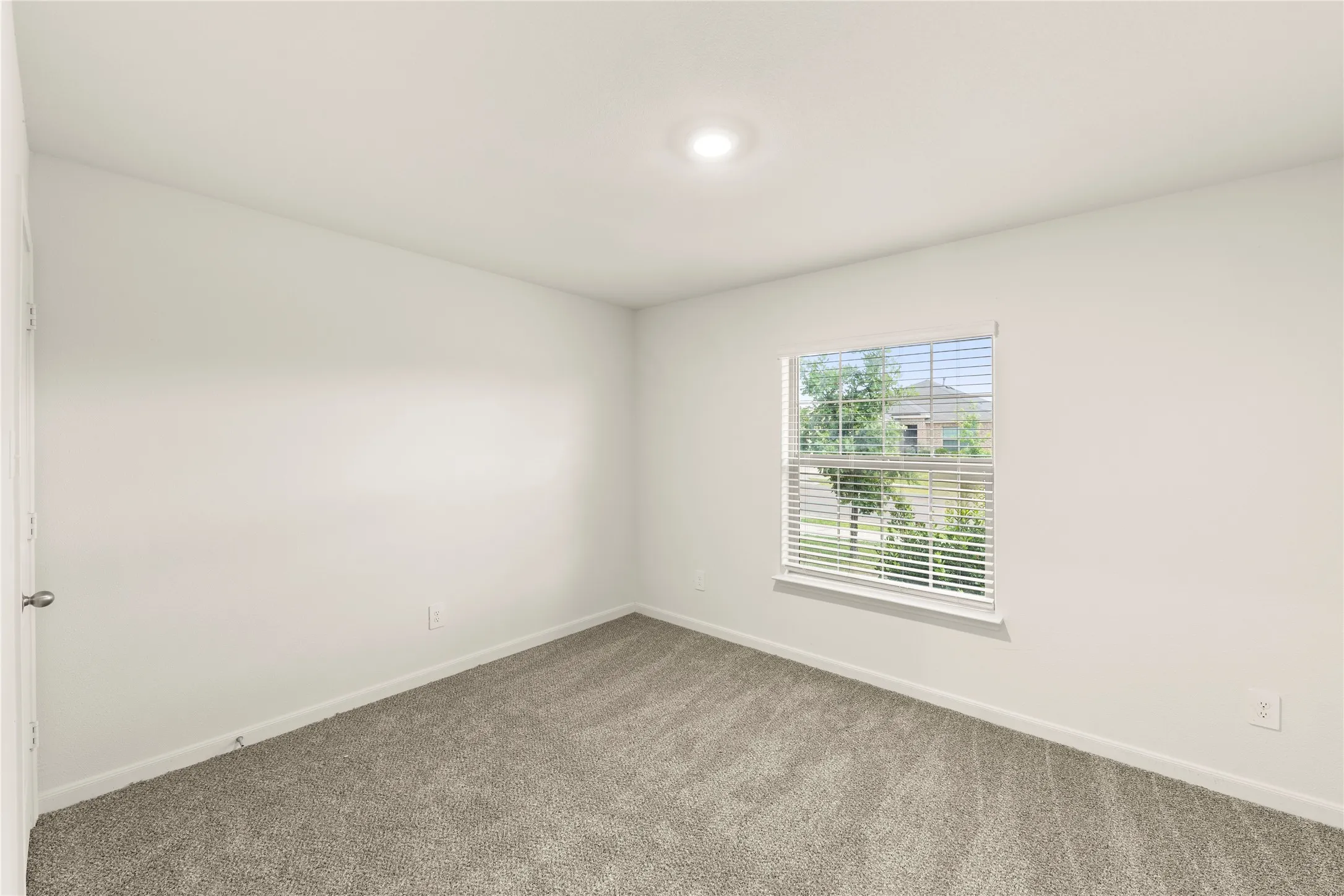 Single Family Residence For Rent in Kaufman County , 3048 Chico Drive, Forney, Texas 75126, 3 Bedrooms, 2 Bathrooms, 2 Garage spaces, 1,681 Sqft, built in 2022, Price $2,100, mls#21336223, Real Estate Agent in Forney, Homes For Rent in Kaufman county, Homes For Rent in Forney, Realtor in Forney Texas, Real Estate Brokerage Independent Realty Texas, Luminita Cordes Realtor