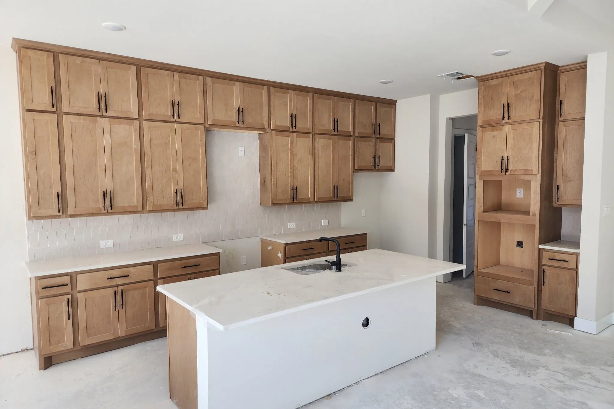 Single Family Residence For Sale in Parker County , 1617 Rolling Heights Lane, Fort Worth, Texas 76008, 4 Bedroom, 3 Bathroom, 2 Garage spaces, 3,001 Sqft, built in 2026, mls#21336236, Real Estate Agent in Fort Worth, Homes For Sale in Parker county, Homes For Sale in Fort Worth, Realtor in Fort Worth Texas, Real Estate Brokerage Independent Realty Texas, Luminita Cordes Realtor