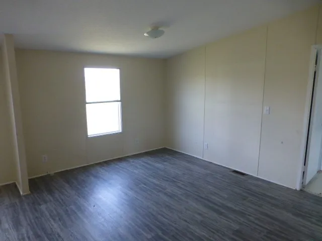 Mobile Home For Sale in Johnson County , 5712 Kentucky Street, Joshua, Texas 76058, 4 Bedroom, 2 Bathroom, Garage spaces, 1,960 Sqft, built in 2005, mls#21336244, Real Estate Agent in Joshua, Homes For Sale in Johnson county, Homes For Sale in Joshua, Realtor in Joshua Texas, Real Estate Brokerage Independent Realty Texas, Luminita Cordes Realtor
