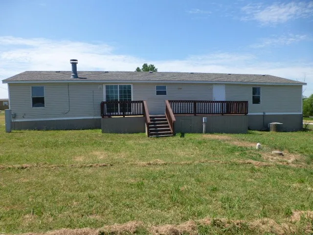 Mobile Home For Sale in Johnson County , 5712 Kentucky Street, Joshua, Texas 76058, 4 Bedroom, 2 Bathroom, Garage spaces, 1,960 Sqft, built in 2005, mls#21336244, Real Estate Agent in Joshua, Homes For Sale in Johnson county, Homes For Sale in Joshua, Realtor in Joshua Texas, Real Estate Brokerage Independent Realty Texas, Luminita Cordes Realtor