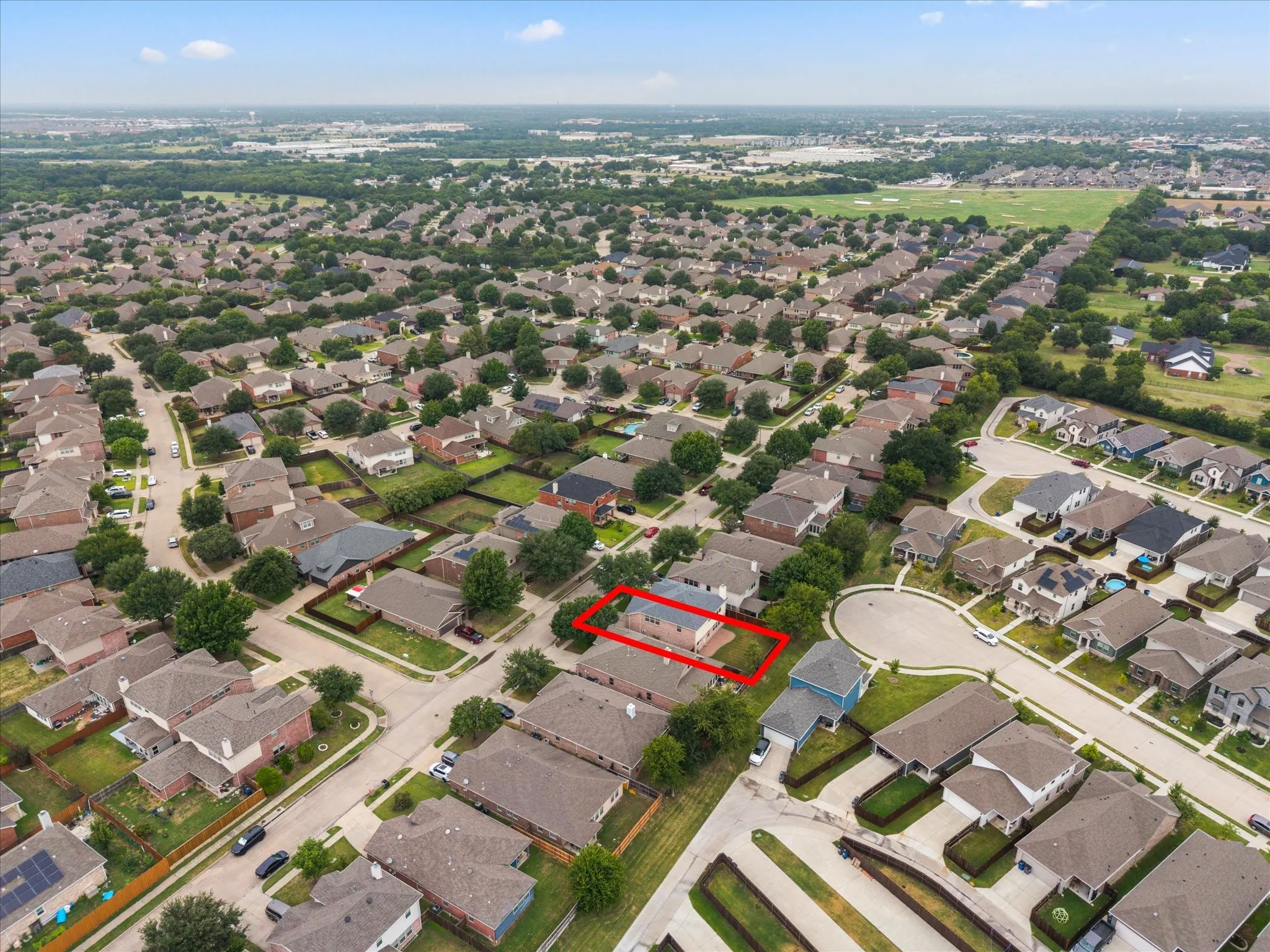 Single Family Residence For Sale in Collin County , 2025 Highland Drive, Wylie, Texas 75098, 4 Bedroom, 3 Bathroom, 2 Garage spaces, 2,736 Sqft, built in 2006, mls#21313469, Real Estate Agent in Wylie, Homes For Sale in Collin county, Homes For Sale in Wylie, Realtor in Wylie Texas, Real Estate Brokerage Independent Realty Texas, Luminita Cordes Realtor