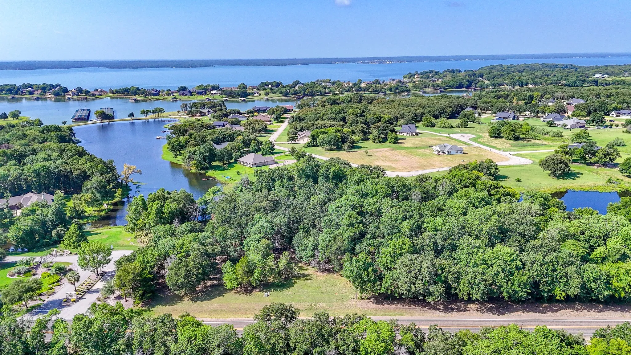 Unimproved Land For Sale in Navarro County , TBD Lot 618 Spur 294, Corsicana, Texas 75109, 0, 0, Garage spaces, 0 Sqft, built in 0, mls#21336069, Real Estate Agent in Corsicana, Homes For Sale in Navarro county, Homes For Sale in Corsicana, Realtor in Corsicana Texas, Real Estate Brokerage Independent Realty Texas, Luminita Cordes Realtor