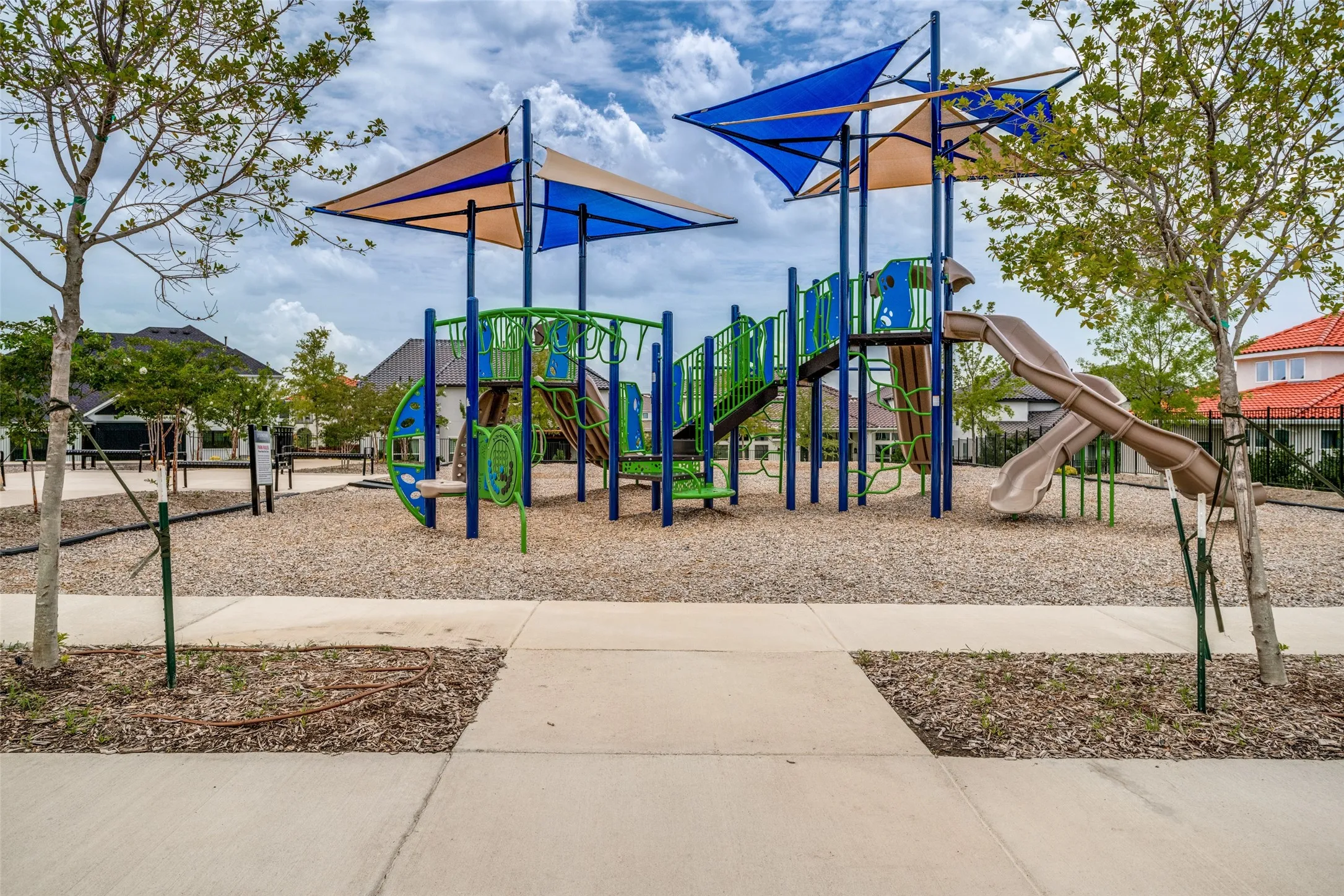 Single Family Residence For Sale in Collin County , 10950 Downy Cup Drive, Frisco, Texas 75035, 4 Bedroom, 3 Bathroom, 2 Garage spaces, 2,172 Sqft, built in 2022, mls#21336261, Real Estate Agent in Frisco, Homes For Sale in Collin county, Homes For Sale in Frisco, Realtor in Frisco Texas, Real Estate Brokerage Independent Realty Texas, Luminita Cordes Realtor