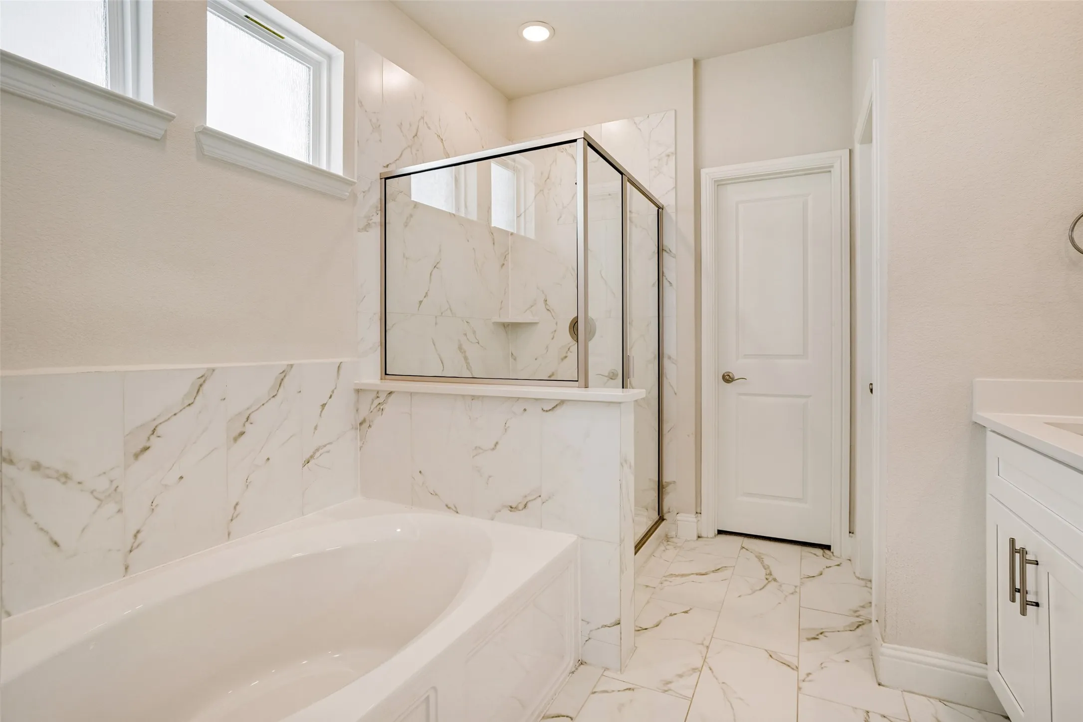 Single Family Residence For Sale in Collin County , 10950 Downy Cup Drive, Frisco, Texas 75035, 4 Bedroom, 3 Bathroom, 2 Garage spaces, 2,172 Sqft, built in 2022, mls#21336261, Real Estate Agent in Frisco, Homes For Sale in Collin county, Homes For Sale in Frisco, Realtor in Frisco Texas, Real Estate Brokerage Independent Realty Texas, Luminita Cordes Realtor