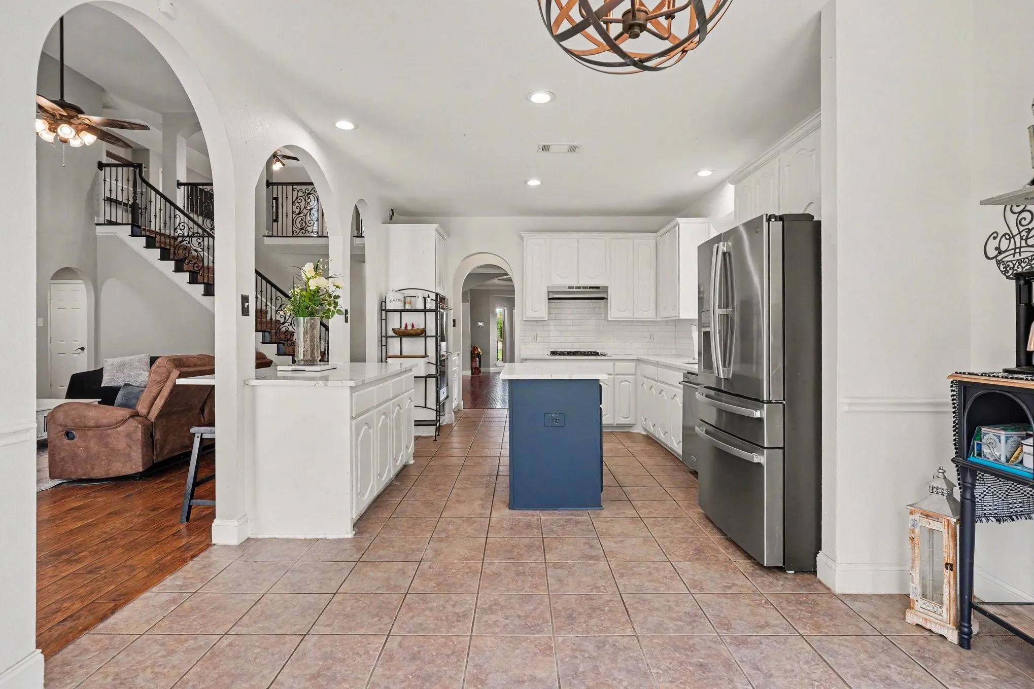 Single Family Residence For Sale in Tarrant County , 5520 Champlain Drive, Fort Worth, Texas 76137, 5 Bedroom, 3 Bathroom, 2 Garage spaces, 3,821 Sqft, built in 2003, mls#21335634, Real Estate Agent in Fort Worth, Homes For Sale in Tarrant county, Homes For Sale in Fort Worth, Realtor in Fort Worth Texas, Real Estate Brokerage Independent Realty Texas, Luminita Cordes Realtor