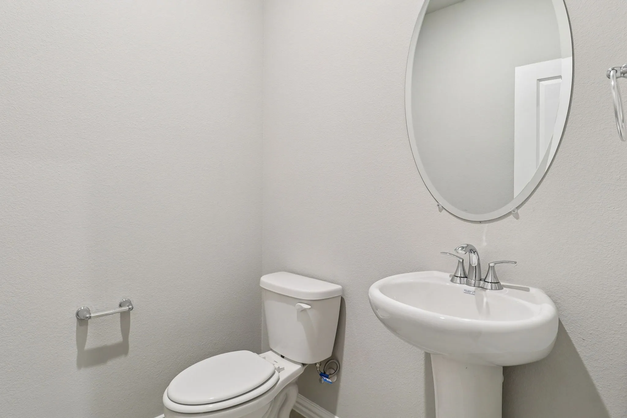 Photo is not of the actual home, but is an inspirational photo of builder’s model home and may depict options, furnishings, and/or decorator features that are not included.