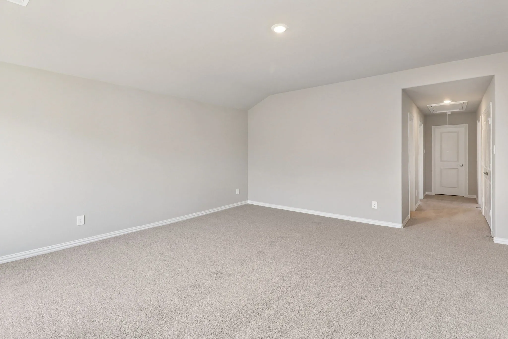Photo is not of the actual home, but is an inspirational photo of builder’s model home and may depict options, furnishings, and/or decorator features that are not included.