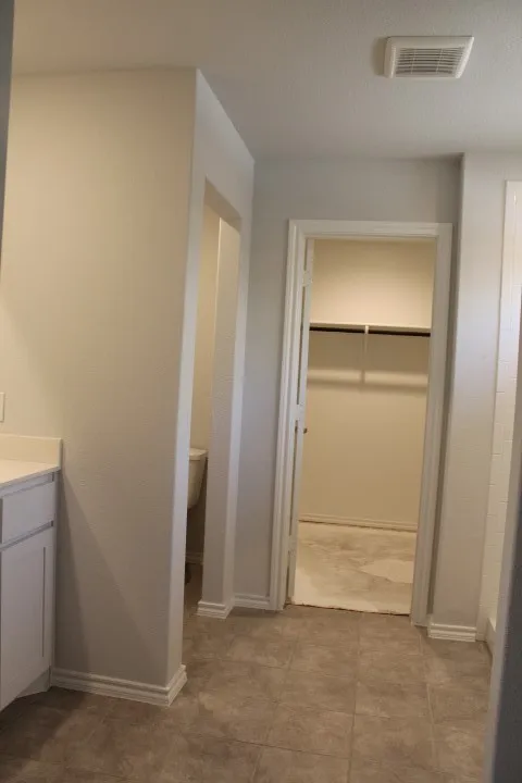 Single Family Residence For Sale in Denton County , 708 Spaulding Street, Justin, Texas 76247, 4 Bedroom, 2 Bathroom, 2 Garage spaces, 1,878 Sqft, built in 2023, mls#21335854, Real Estate Agent in Justin, Homes For Sale in Denton county, Homes For Sale in Justin, Realtor in Justin Texas, Real Estate Brokerage Independent Realty Texas, Luminita Cordes Realtor