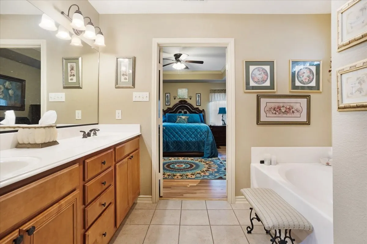 Single Family Residence For Sale in Grayson County , 2700 Rex Cruse Drive, Sherman, Texas 75092, 3 Bedroom, 2 Bathroom, 2 Garage spaces, 1,622 Sqft, built in 2008, mls#21336266, Real Estate Agent in Sherman, Homes For Sale in Grayson county, Homes For Sale in Sherman, Realtor in Sherman Texas, Real Estate Brokerage Independent Realty Texas, Luminita Cordes Realtor