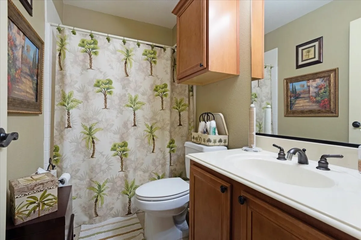 Single Family Residence For Sale in Grayson County , 2700 Rex Cruse Drive, Sherman, Texas 75092, 3 Bedroom, 2 Bathroom, 2 Garage spaces, 1,622 Sqft, built in 2008, mls#21336266, Real Estate Agent in Sherman, Homes For Sale in Grayson county, Homes For Sale in Sherman, Realtor in Sherman Texas, Real Estate Brokerage Independent Realty Texas, Luminita Cordes Realtor