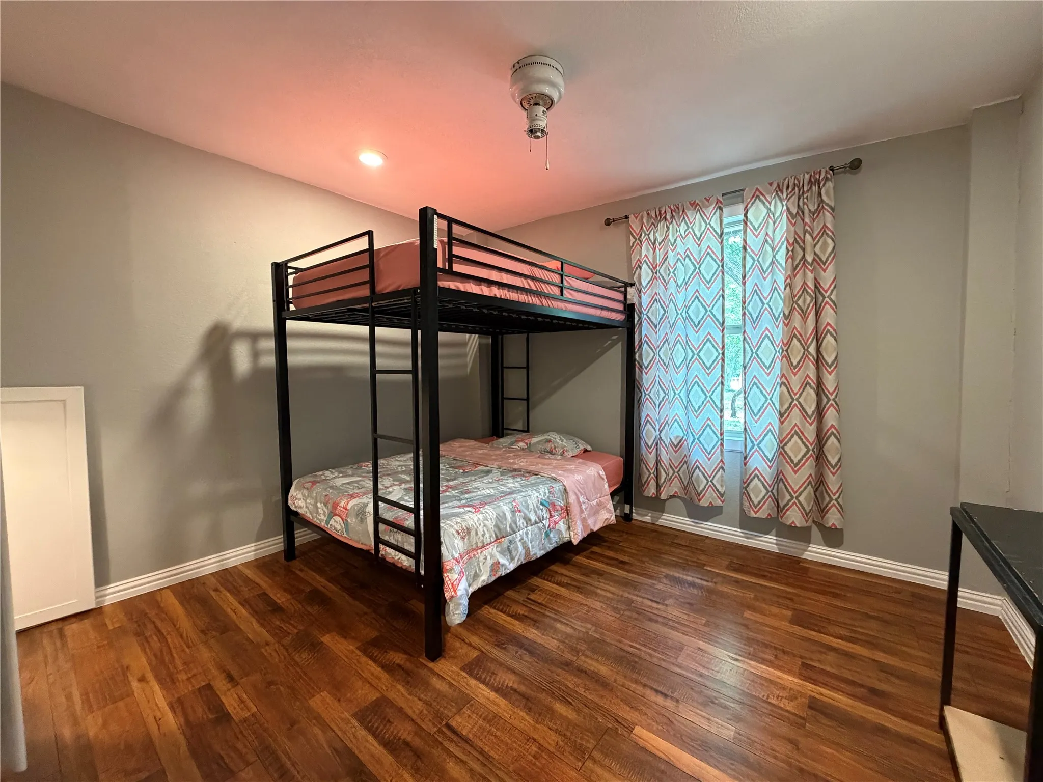 Single Family Residence For Rent in Tarrant County , 7024 Red Bud Lane, Fort Worth, Texas 76135, 3 Bedroom, 2 Bathroom, Garage spaces, 2,837 Sqft, built in 1972, mls#21333702, Real Estate Agent in Fort Worth, Homes For Rent in Tarrant county, Homes For Rent in Fort Worth, Realtor in Fort Worth Texas, Real Estate Brokerage Independent Realty Texas, Luminita Cordes Realtor