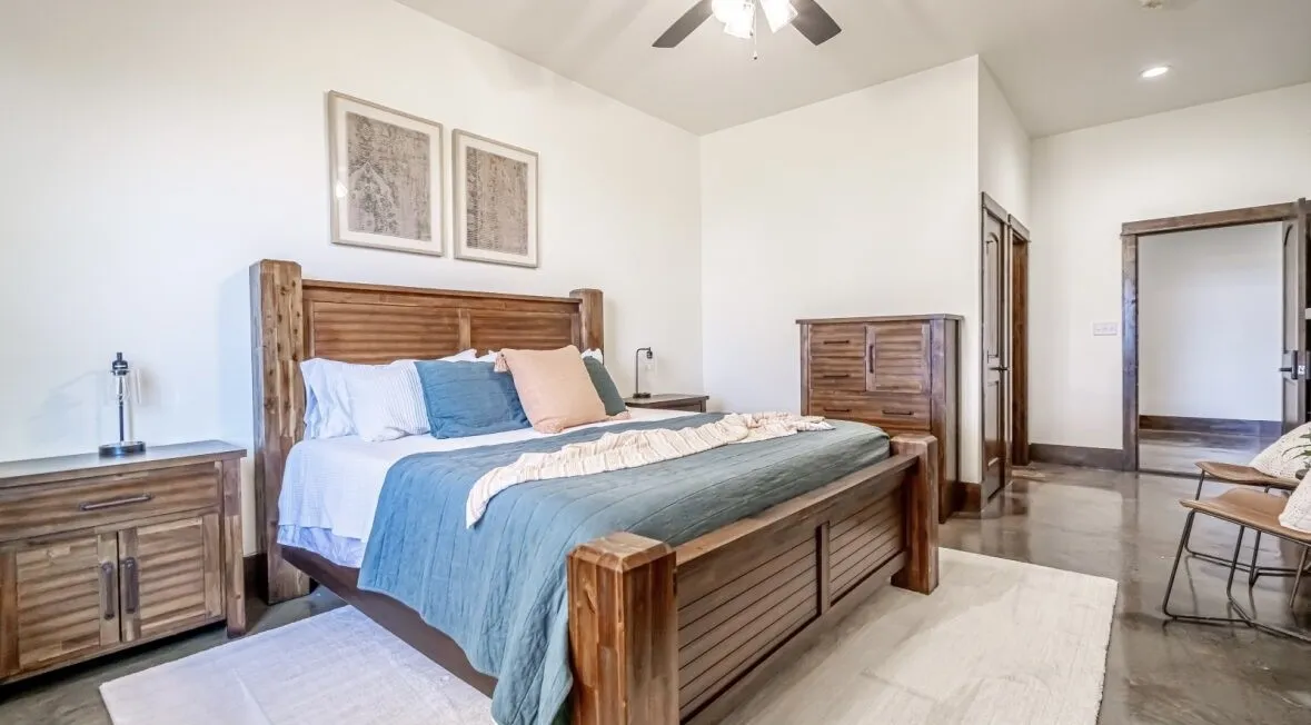 Single Family Residence For Sale in Hood County , 8900 Nix Road, Tolar, Texas 76476, 5 Bedroom, 7 Bathroom, 5 Garage spaces, 5,685 Sqft, built in 2023, mls#21335113, Real Estate Agent in Tolar, Homes For Sale in Hood county, Homes For Sale in Tolar, Realtor in Tolar Texas, Real Estate Brokerage Independent Realty Texas, Luminita Cordes Realtor