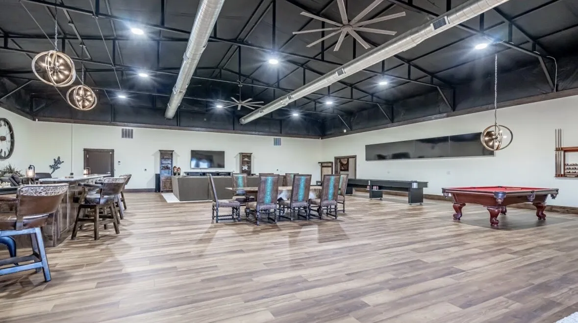 Single Family Residence For Sale in Hood County , 8900 Nix Road, Tolar, Texas 76476, 5 Bedroom, 7 Bathroom, 5 Garage spaces, 5,685 Sqft, built in 2023, mls#21335113, Real Estate Agent in Tolar, Homes For Sale in Hood county, Homes For Sale in Tolar, Realtor in Tolar Texas, Real Estate Brokerage Independent Realty Texas, Luminita Cordes Realtor