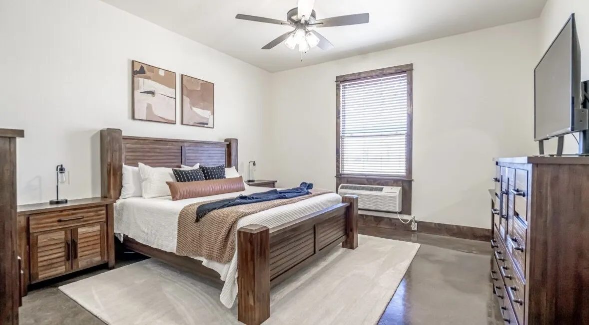 Single Family Residence For Sale in Hood County , 8900 Nix Road, Tolar, Texas 76476, 5 Bedroom, 7 Bathroom, 5 Garage spaces, 5,685 Sqft, built in 2023, mls#21335113, Real Estate Agent in Tolar, Homes For Sale in Hood county, Homes For Sale in Tolar, Realtor in Tolar Texas, Real Estate Brokerage Independent Realty Texas, Luminita Cordes Realtor