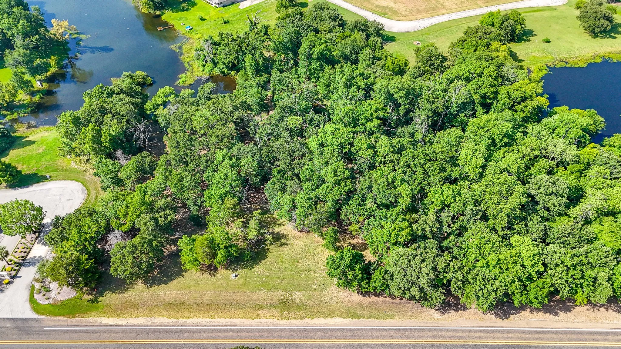 Unimproved Land For Sale in Navarro County , TBD Lot 333 Spur 294, Corsicana, Texas 75109, 0, 0, Garage spaces, 0 Sqft, built in 0, mls#21336046, Real Estate Agent in Corsicana, Homes For Sale in Navarro county, Homes For Sale in Corsicana, Realtor in Corsicana Texas, Real Estate Brokerage Independent Realty Texas, Luminita Cordes Realtor