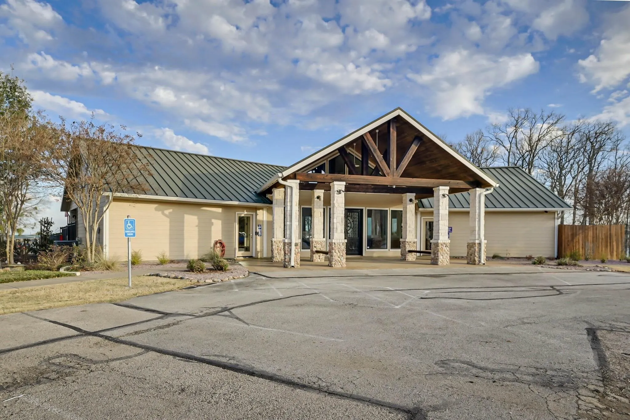 Unimproved Land For Sale in Navarro County , TBD Lot 333 Spur 294, Corsicana, Texas 75109, 0, 0, Garage spaces, 0 Sqft, built in 0, mls#21336046, Real Estate Agent in Corsicana, Homes For Sale in Navarro county, Homes For Sale in Corsicana, Realtor in Corsicana Texas, Real Estate Brokerage Independent Realty Texas, Luminita Cordes Realtor