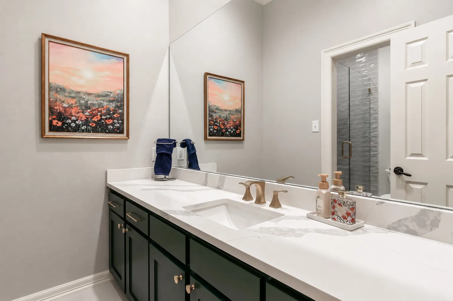 Single Family Residence For Sale in Smith County , 6500 Hollytree Circle, Tyler, Texas 75703, 5 Bedroom, 7 Bathroom, 4 Garage spaces, 5,606 Sqft, built in 1985, mls#21334220, Real Estate Agent in Tyler, Homes For Sale in Smith county, Homes For Sale in Tyler, Realtor in Tyler Texas, Real Estate Brokerage Independent Realty Texas, Luminita Cordes Realtor