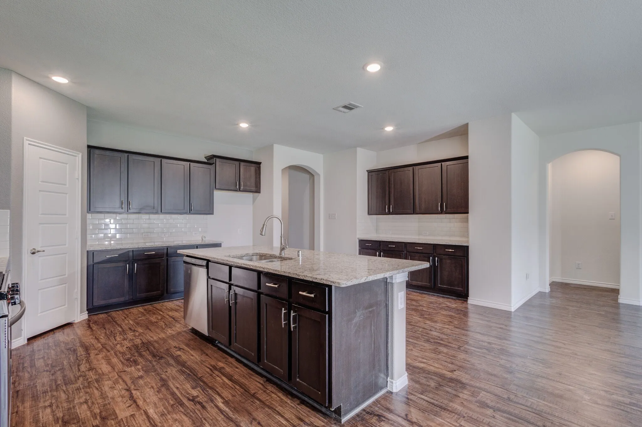 Single Family Residence For Sale in Rockwall County , 336 Burr Lane, Fate, Texas 75189, 4 Bedroom, 2 Bathroom, 2 Garage spaces, 2,015 Sqft, built in 2019, mls#21327590, Real Estate Agent in Fate, Homes For Sale in Rockwall county, Homes For Sale in Fate, Realtor in Fate Texas, Real Estate Brokerage Independent Realty Texas, Luminita Cordes Realtor