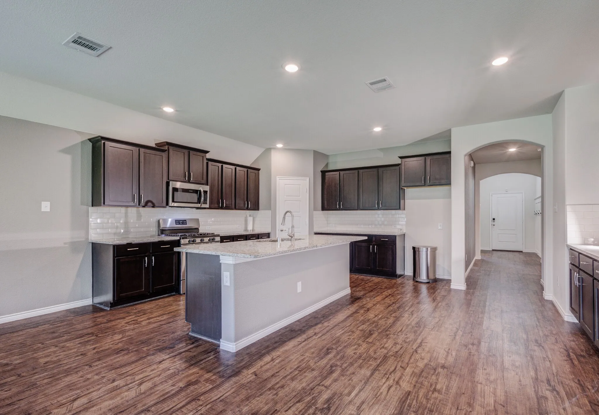 Single Family Residence For Sale in Rockwall County , 336 Burr Lane, Fate, Texas 75189, 4 Bedroom, 2 Bathroom, 2 Garage spaces, 2,015 Sqft, built in 2019, mls#21327590, Real Estate Agent in Fate, Homes For Sale in Rockwall county, Homes For Sale in Fate, Realtor in Fate Texas, Real Estate Brokerage Independent Realty Texas, Luminita Cordes Realtor