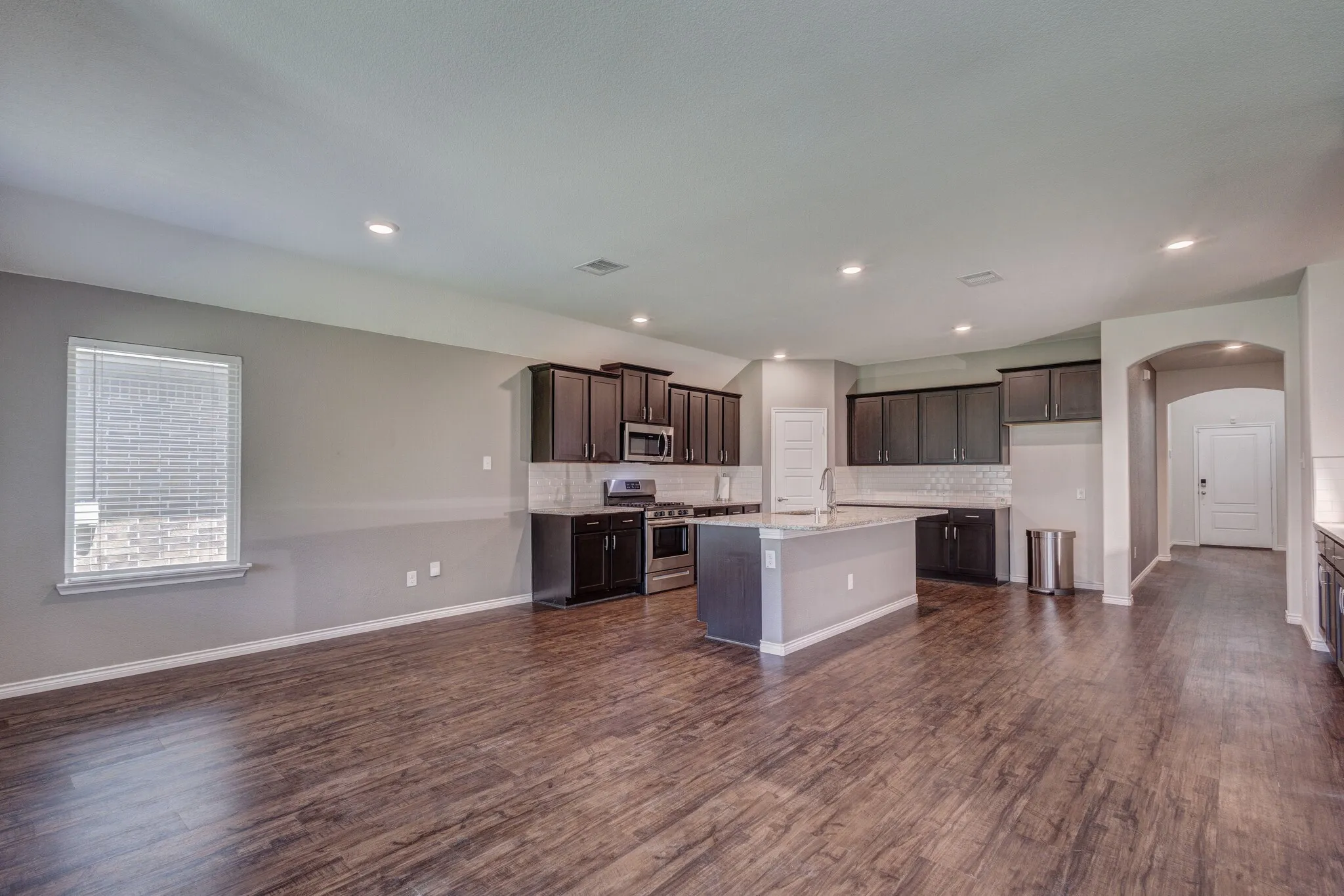 Single Family Residence For Sale in Rockwall County , 336 Burr Lane, Fate, Texas 75189, 4 Bedroom, 2 Bathroom, 2 Garage spaces, 2,015 Sqft, built in 2019, mls#21327590, Real Estate Agent in Fate, Homes For Sale in Rockwall county, Homes For Sale in Fate, Realtor in Fate Texas, Real Estate Brokerage Independent Realty Texas, Luminita Cordes Realtor