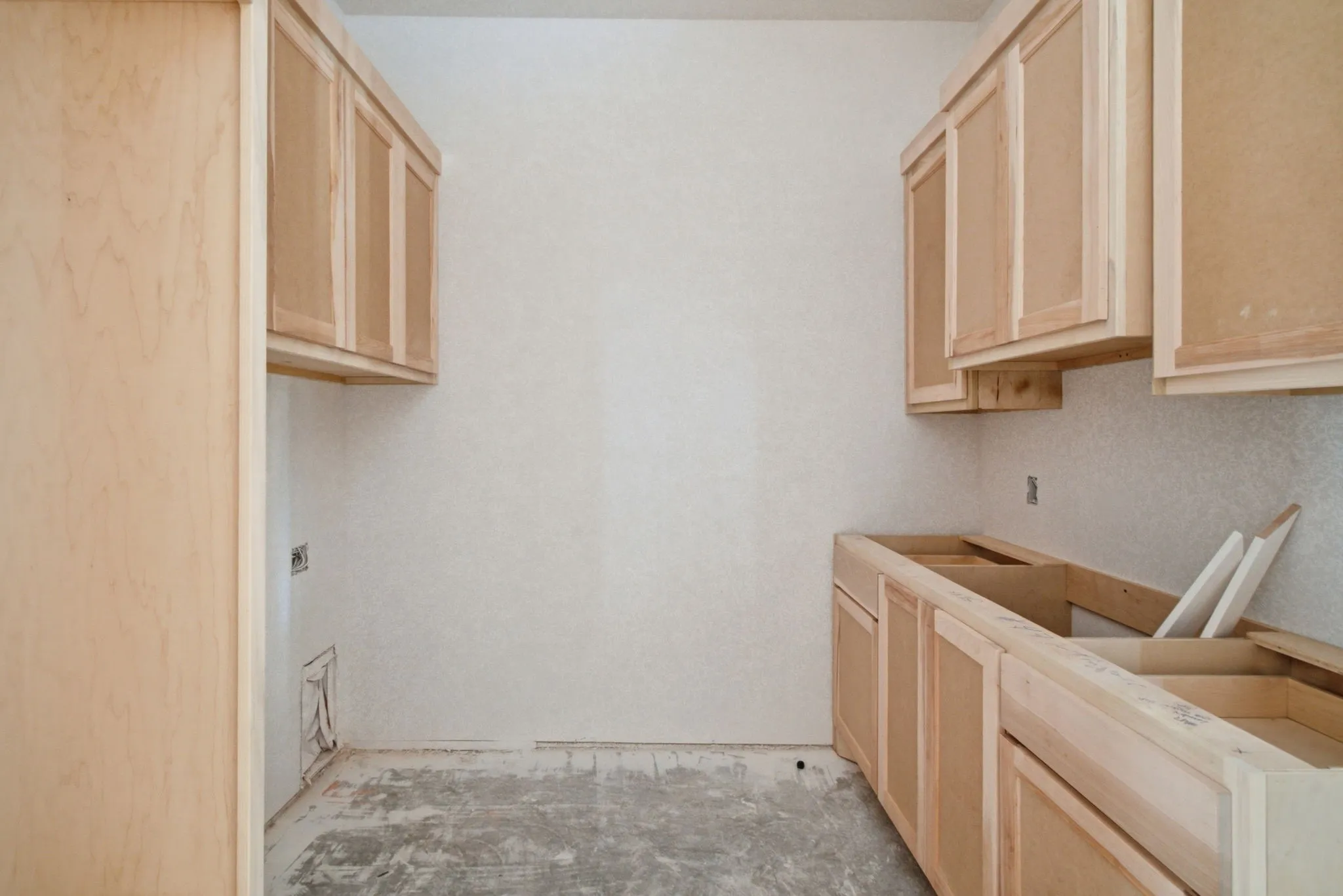 Single Family Residence For Sale in Parker County , 1048 Timber Hills Drive, Weatherford, Texas 76087, 3 Bedroom, 4 Bathroom, 3 Garage spaces, 3,148 Sqft, built in 2026, mls#21317713, Real Estate Agent in Weatherford, Homes For Sale in Parker county, Homes For Sale in Weatherford, Realtor in Weatherford Texas, Real Estate Brokerage Independent Realty Texas, Luminita Cordes Realtor