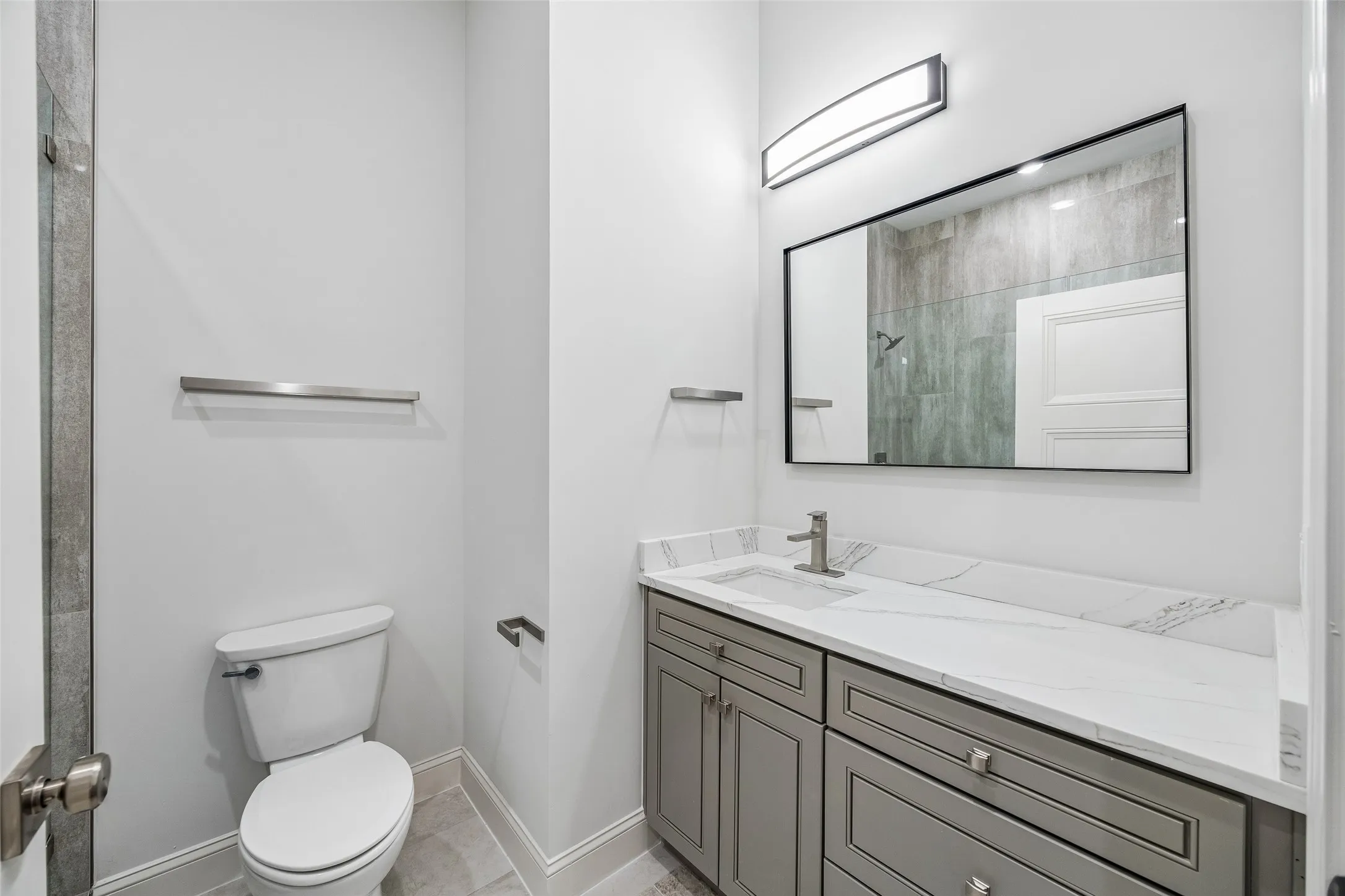 Apartment For Rent in Dallas County , 2010 Commerce Street B202, Dallas, Texas 75201, 1 Bedroom, 2 Bathroom, Garage spaces, 944 Sqft, built in 1925, mls#21335273, Real Estate Agent in Dallas, Homes For Rent in Dallas county, Homes For Rent in Dallas, Realtor in Dallas Texas, Real Estate Brokerage Independent Realty Texas, Luminita Cordes Realtor