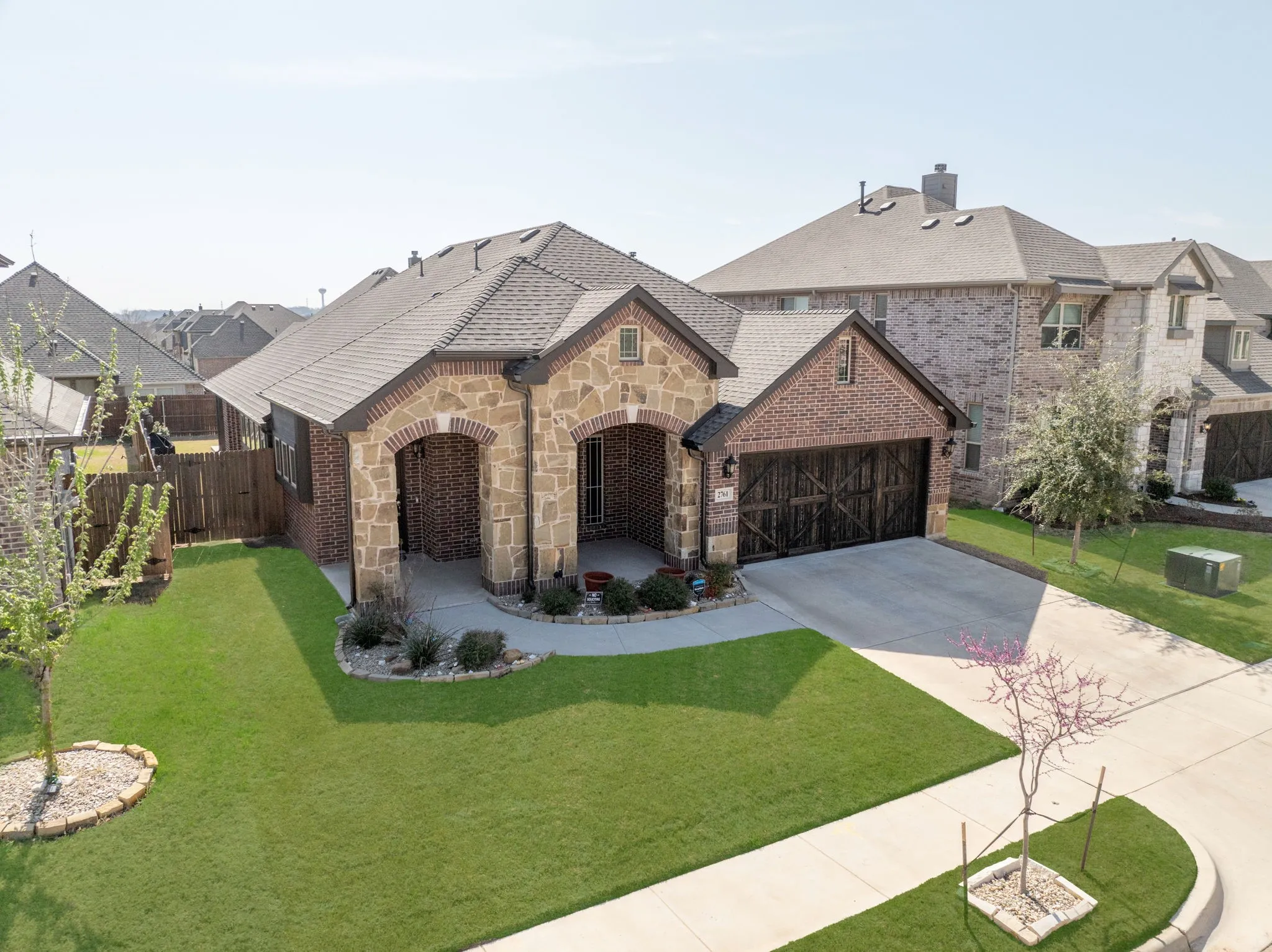 Single Family Residence For Rent in Johnson County , 2761 Lisa Maria Street, Burleson, Texas 76028, 3 Bedroom, 2 Bathroom, 2 Garage spaces, 1,859 Sqft, built in 2020, mls#21334383, Real Estate Agent in Burleson, Homes For Rent in Johnson county, Homes For Rent in Burleson, Realtor in Burleson Texas, Real Estate Brokerage Independent Realty Texas, Luminita Cordes Realtor