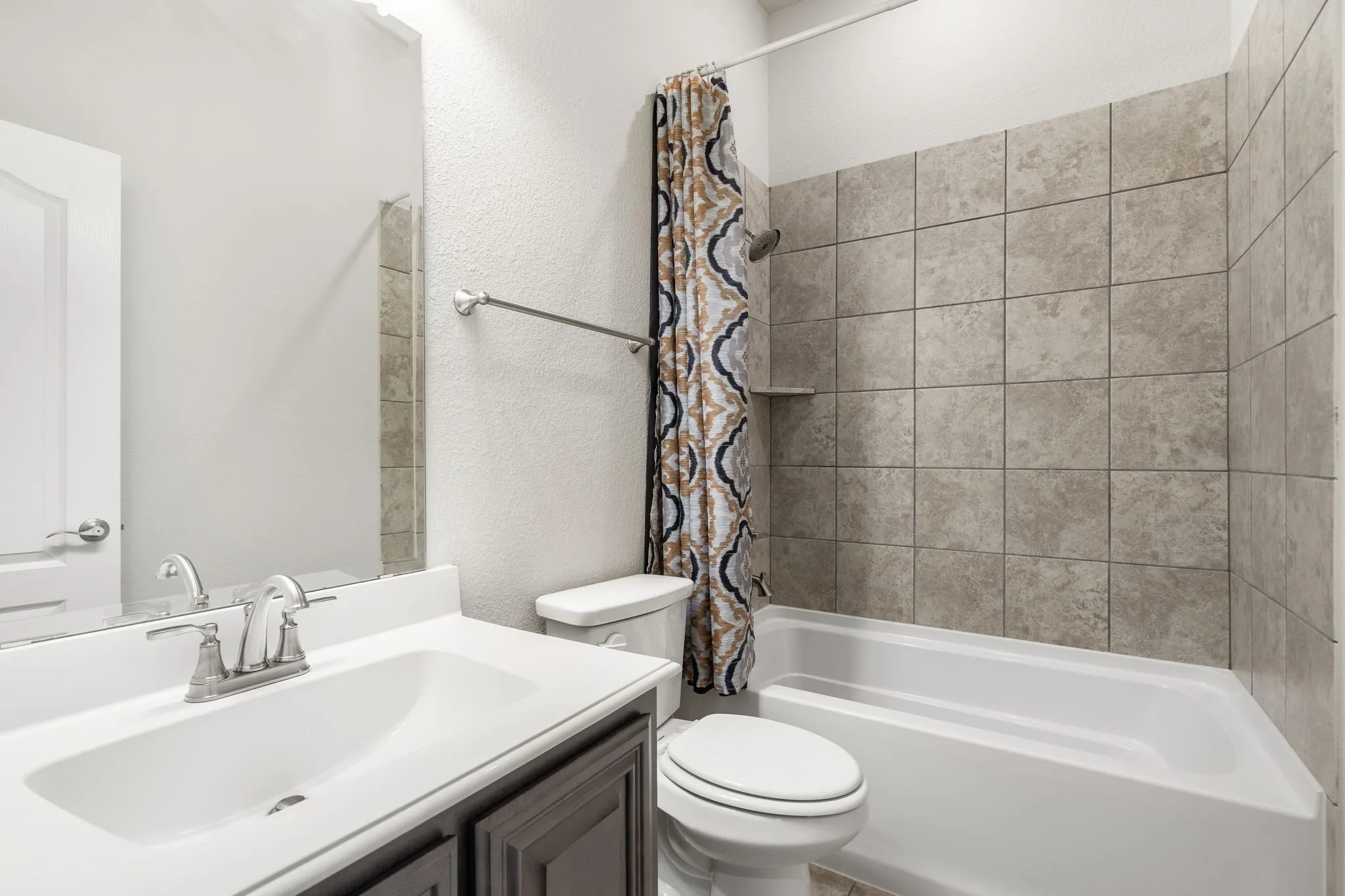 Single Family Residence For Rent in Johnson County , 2761 Lisa Maria Street, Burleson, Texas 76028, 3 Bedroom, 2 Bathroom, 2 Garage spaces, 1,859 Sqft, built in 2020, mls#21334383, Real Estate Agent in Burleson, Homes For Rent in Johnson county, Homes For Rent in Burleson, Realtor in Burleson Texas, Real Estate Brokerage Independent Realty Texas, Luminita Cordes Realtor