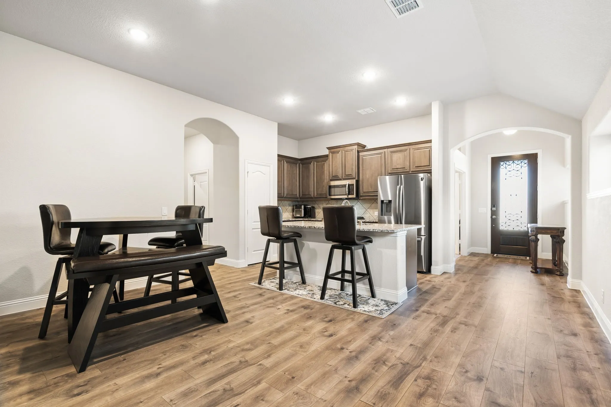 Single Family Residence For Rent in Johnson County , 2761 Lisa Maria Street, Burleson, Texas 76028, 3 Bedroom, 2 Bathroom, 2 Garage spaces, 1,859 Sqft, built in 2020, mls#21334383, Real Estate Agent in Burleson, Homes For Rent in Johnson county, Homes For Rent in Burleson, Realtor in Burleson Texas, Real Estate Brokerage Independent Realty Texas, Luminita Cordes Realtor