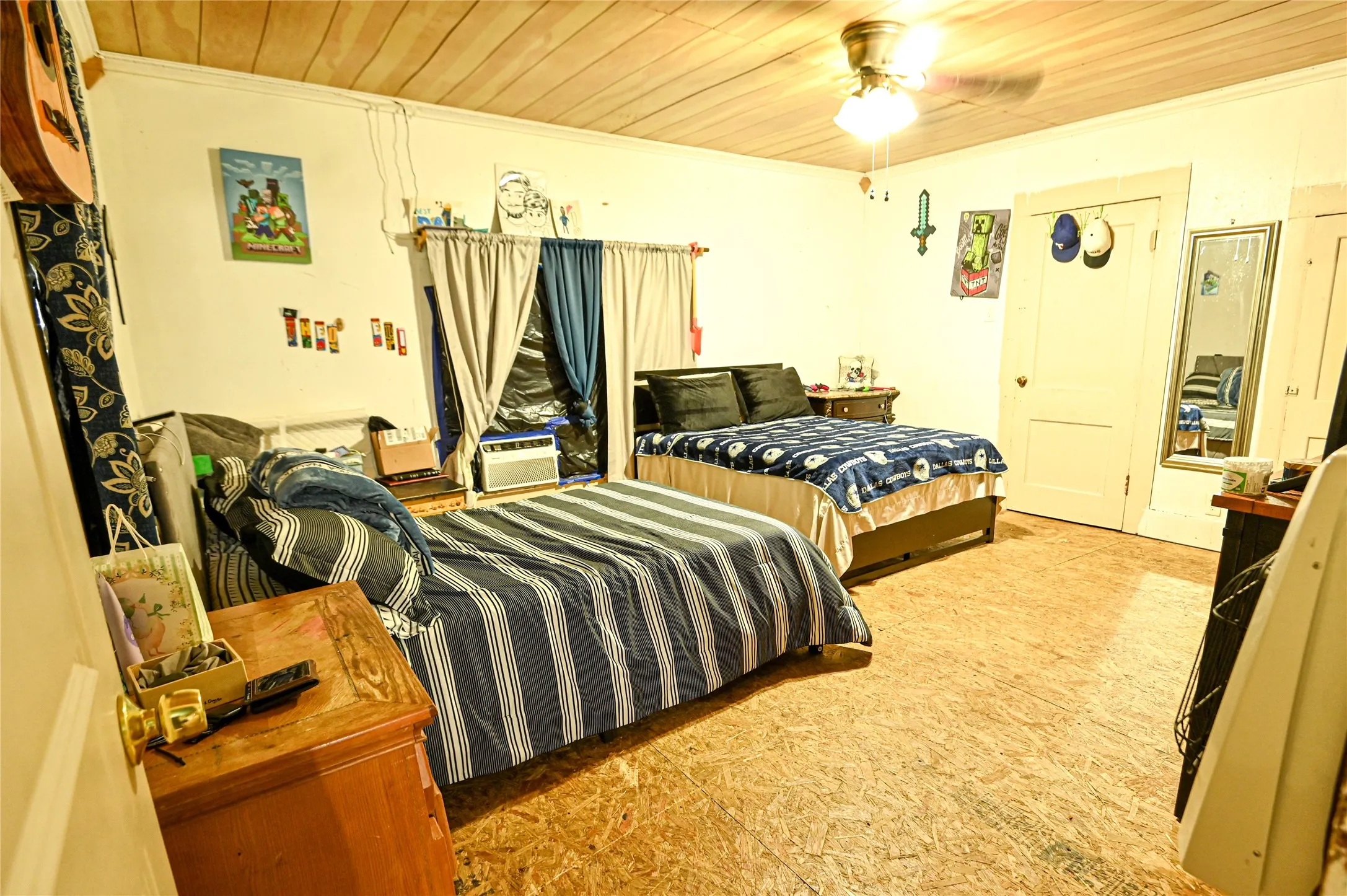Single Family Residence For Sale in Hunt County , 3815 7th Street, Greenville, Texas 75401, 3 Bedroom, 2 Bathroom, Garage spaces, 1,424 Sqft, built in 1955, mls#21336345, Real Estate Agent in Greenville, Homes For Sale in Hunt county, Homes For Sale in Greenville, Realtor in Greenville Texas, Real Estate Brokerage Independent Realty Texas, Luminita Cordes Realtor