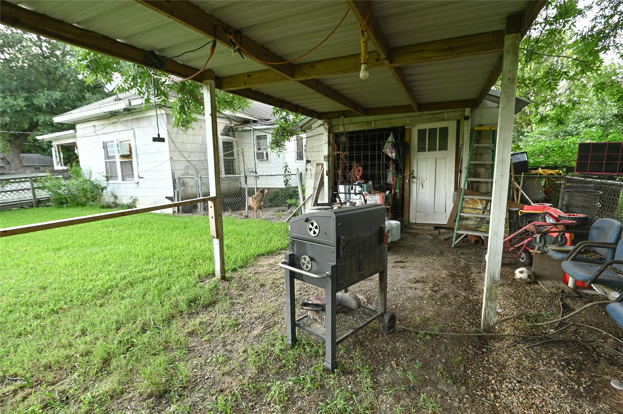 Single Family Residence For Sale in Hunt County , 3815 7th Street, Greenville, Texas 75401, 3 Bedroom, 2 Bathroom, Garage spaces, 1,424 Sqft, built in 1955, mls#21336345, Real Estate Agent in Greenville, Homes For Sale in Hunt county, Homes For Sale in Greenville, Realtor in Greenville Texas, Real Estate Brokerage Independent Realty Texas, Luminita Cordes Realtor